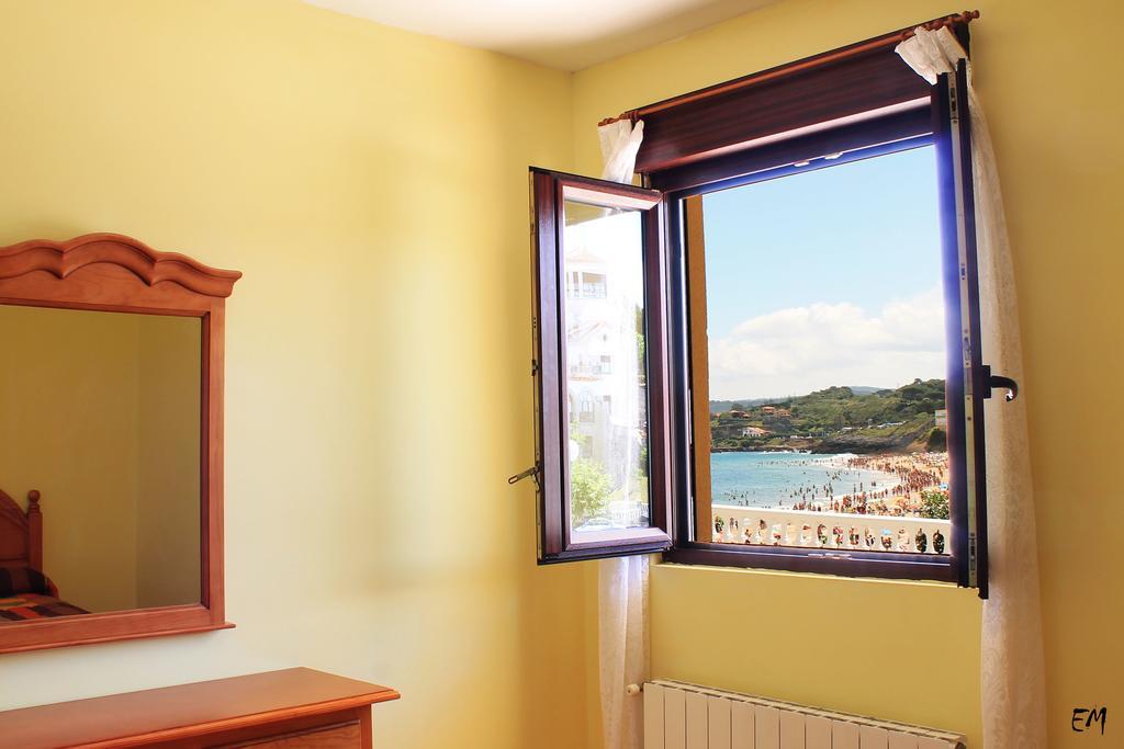 Pension Vega De Pas Comillas Esterno foto