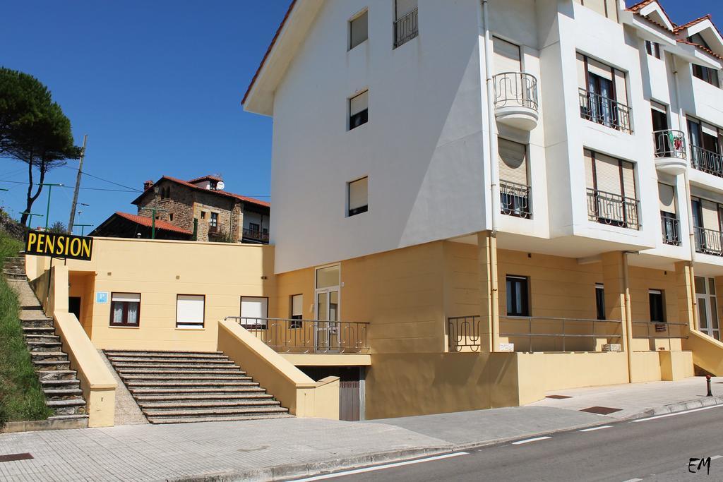 Pension Vega De Pas Comillas Esterno foto