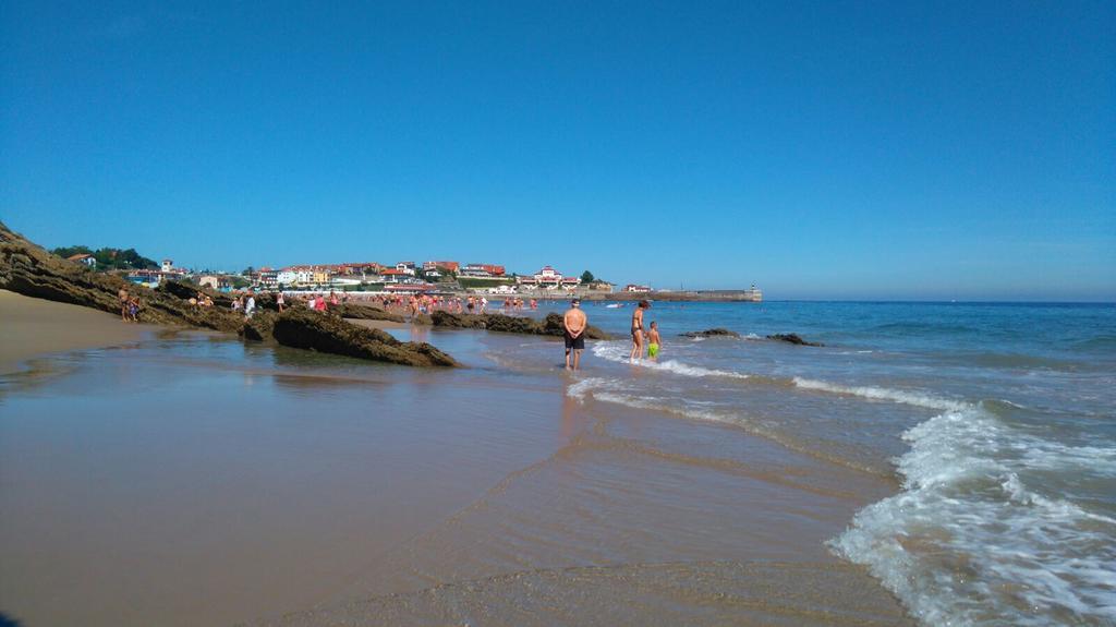 Pension Vega De Pas Comillas Esterno foto